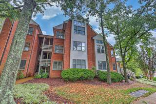 MLS# 3014979 - 225 Boxmere Pl in Burton Hills-Village Of Boxmere in Nashville Tennessee 37215