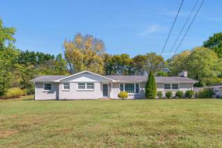 MLS# 3015804 - 103 Maple Dr in Maple Row Estates Se in Hendersonville Tennessee 37075