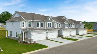 MLS# 3015890 - 1806 Tupelo Lane in Honey Farms in Columbia Tennessee 38401