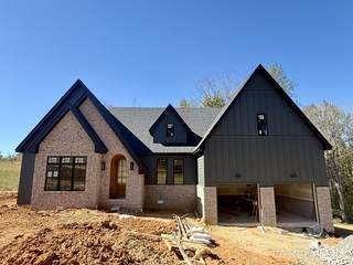 MLS# 3017159 - 1354 Rooster Ridge in Eagles Ridge in Pleasant View Tennessee 37146