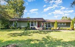 MLS# 3018171 - 2104 Elam Rd in Tulip Hill Est Sec I in Murfreesboro Tennessee 37127