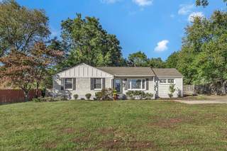 MLS# 3018285 - 526 Inwood Dr in Abbay Hall in Nashville Tennessee 37211