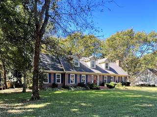 MLS# 3030259 - 2619 Lancaster Ct in Riverview Park Sec 17 in Murfreesboro Tennessee 37129
