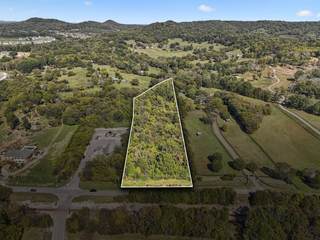 MLS# 3030328 - 3012 Wilson Pike in none in Franklin Tennessee 37067