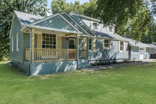 MLS# 3031173 - 932 Drummond Dr in Battlewood in Nashville Tennessee 37211