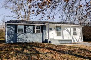 MLS# 3032084 - 3226 Hinkle Dr in Bordeaux Hills in Nashville Tennessee 37218