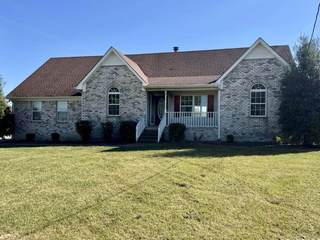 MLS# 3032281 - 1049 Moncrief Cir in Greenbrier in Greenbrier Tennessee 37073