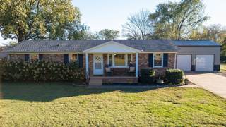 MLS# 3032381 - 2245 N Ranch Rd in Little Ranch Acres in Murfreesboro Tennessee 37129