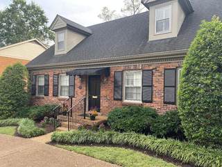 MLS# 3032627 - 2932 Wellesley Trce in Wellesley Trace in Nashville Tennessee 37215