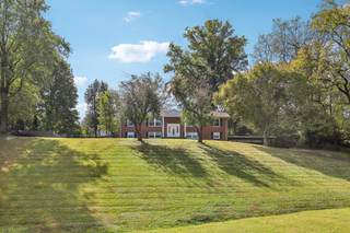 MLS# 3032694 - 2411 Cloverdale Rd in Merry Oaks in Nashville Tennessee 37214