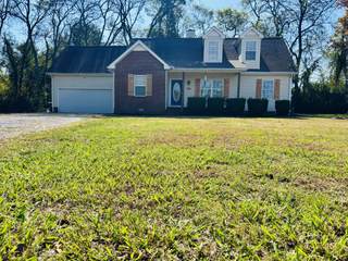 MLS# 3032910 - 111 Ridgepark Ct in Sunnydale Acres Sec 1 in Murfreesboro Tennessee 37130