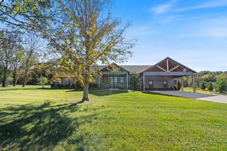 MLS# 3033441 - 11065 Franklin Rd in 10 Acres in Murfreesboro Tennessee 37128