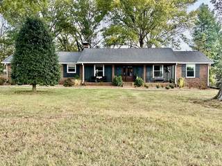 MLS# 3033611 - 654 Bay Point Dr in Bay Point Estates Se in Gallatin Tennessee 37066