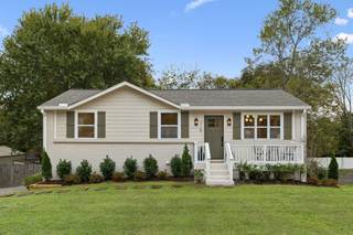 MLS# 3033685 - 215 Ash Dr in Hill Est in Franklin Tennessee 37064