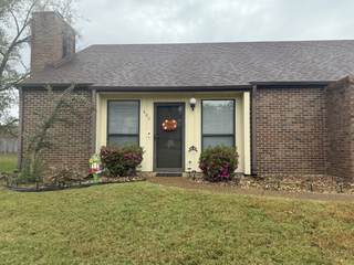 MLS# 3033767 - 400 Castlewood Ln in Deer Park Condominiums in Lebanon Tennessee 37087