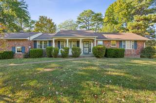 MLS# 3035007 - 240 Harbor Dr in Hend Lakefront Est S in Hendersonville Tennessee 37075