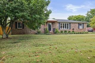 MLS# 3035076 - 220 Hampton Rd in Pleasant Hills Sec 2 in Columbia Tennessee 38401