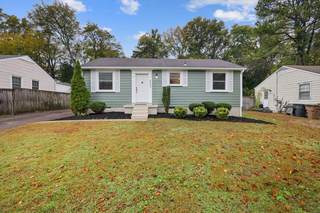 MLS# 3035173 - 5637 Meadowcrest Ln in Richland Meadows in Nashville Tennessee 37209