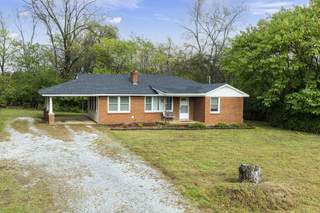 MLS# 3035242 - 1405 Hartsville Pike in n/a in Gallatin Tennessee 37066
