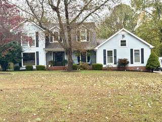 MLS# 3035254 - 1206 Newmans Trl in Country Homes Sec 5 in Hendersonville Tennessee 37075