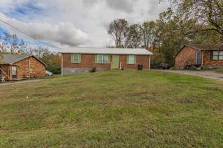 MLS# 3035436 - 248 Walnut Crest Dr in Creekview Sec 1 in Gallatin Tennessee 37066
