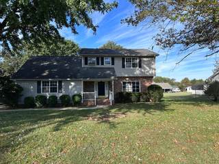 MLS# 3035615 - 5011 Hays Dr in Criddle Meadows Sec 1 in Columbia Tennessee 38401