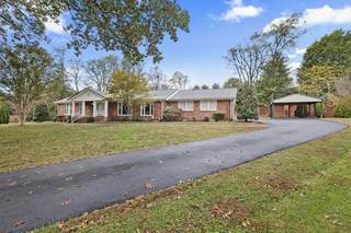 MLS# 3035938 - 1124 Moss Cir in Payne Estates in Gallatin Tennessee 37066