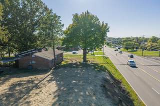 MLS# 3036123 - 101 Sunset Rd in East Hills in Dickson Tennessee 37055