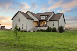 MLS# 3037352 - 29640 Highway 49 E in Henry Acres in Orlinda Tennessee 37141