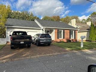 MLS# 3037618 - 4932 Yorkshire Rd in Villages Of Brentwood in Nashville Tennessee 37211