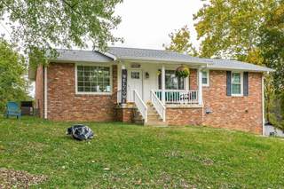MLS# 3037668 - 117 Freshrun Dr in Lakeside Park Sec 6 in Hendersonville Tennessee 37075