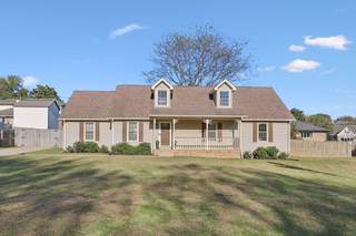 MLS# 3038014 - 403 Acorn Ct in Oak Valley in Smyrna Tennessee 37167