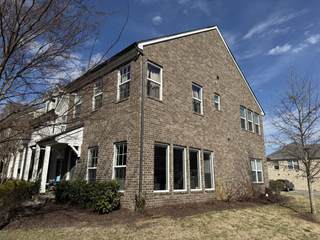 MLS# 3038969 - 340 A Lakeside Park Dr in Waterford Village in Hendersonville Tennessee 37075