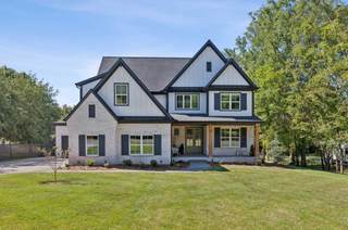 MLS# 3039658 - 743 Hamilton Dr in Martins Vineyard Ph 4 Resub in Gallatin Tennessee 37066