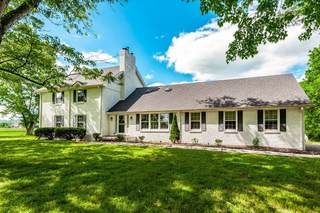 MLS# 3039758 - 1176 Liberty Ln in SPF ADD in Gallatin Tennessee 37066