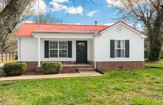 MLS# 3039880 - 902 S Russell St in C K Anglea in Portland Tennessee 37148