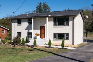 MLS# 3041339 - 612 May Dr in Farview in Madison Tennessee 37115