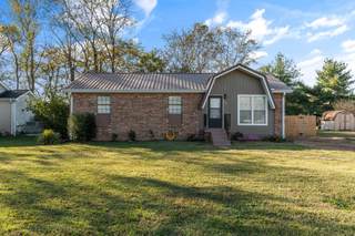 MLS# 3042106 - 312 Blade St in Beautiful Meadows S/ in Gallatin Tennessee 37066