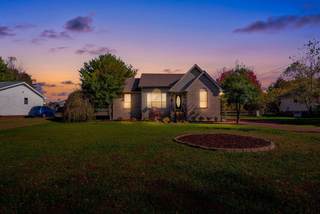 MLS# 3042132 - 105 Indian Pointe Dr in Northwoods Ph 6 Sec- in White House Tennessee 37188