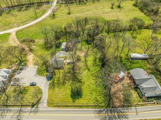 MLS# 3042264 - 4259 Old Hillsboro Rd in Leipers Fork Village in Franklin Tennessee 37064