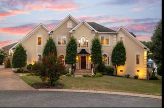 MLS# 3042458 - 105 S Governors Cv in Governors Point in Hendersonville Tennessee 37075