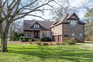 MLS# 3042863 - 6400 Harding Pike in West Meade Farms in Nashville Tennessee 37205