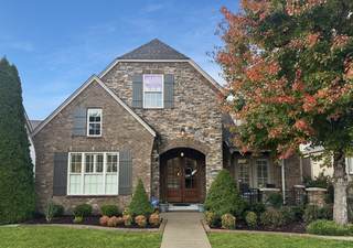 MLS# 3042908 - 1690 Noah Ln in Fairvue Plantation P in Gallatin Tennessee 37066