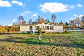 MLS# 3043245 - 2804 Highway 49 E in NONE in Charlotte Tennessee 37036