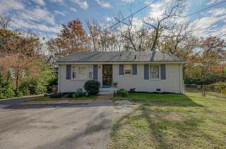 MLS# 3043457 - 5020 Packard Dr in Fairlane Park in Nashville Tennessee 37211