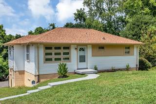 MLS# 3043496 - 2209 Maplecrest Dr in Maplecrest in Nashville Tennessee 37214