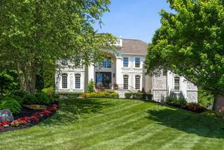 MLS# 3044901 - 4 Ironwood Ln in Governors Club The Ph 8 in Brentwood Tennessee 37027