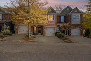 MLS# 3045560 - 1042 Ashmore Dr in Oakhill Townhomes in Nashville Tennessee 37211