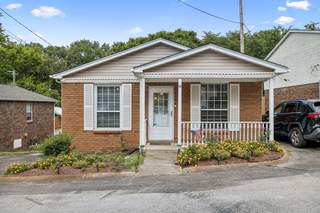 MLS# 3045691 - 126 Five Oaks Dr in Five Oaks in Nashville Tennessee 37217