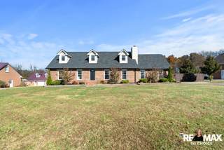 MLS# 3045746 - 102 Pennsylvania Ave in White House Est in White House Tennessee 37188